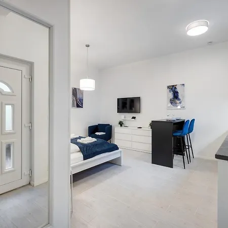 Lejlighed Modern In Authentic Area