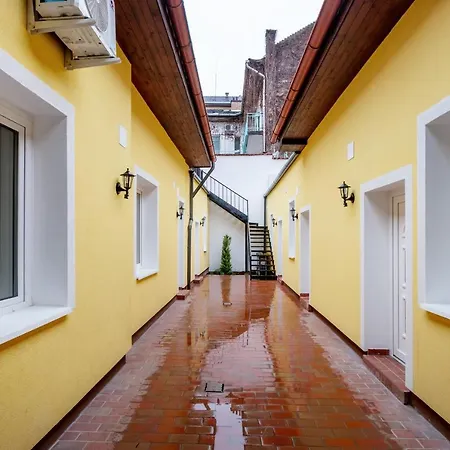 Modern In Authentic Area Apartman Budapest